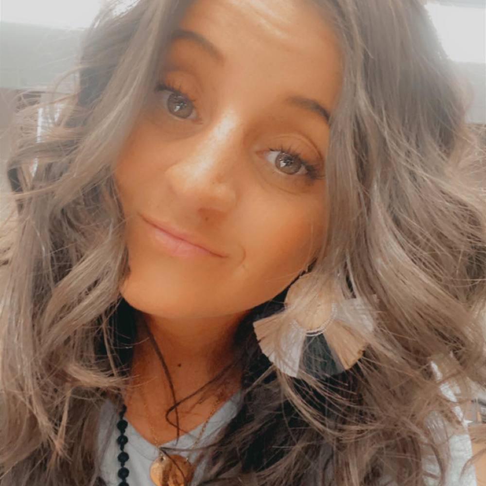 Meet your Posher, Kayla